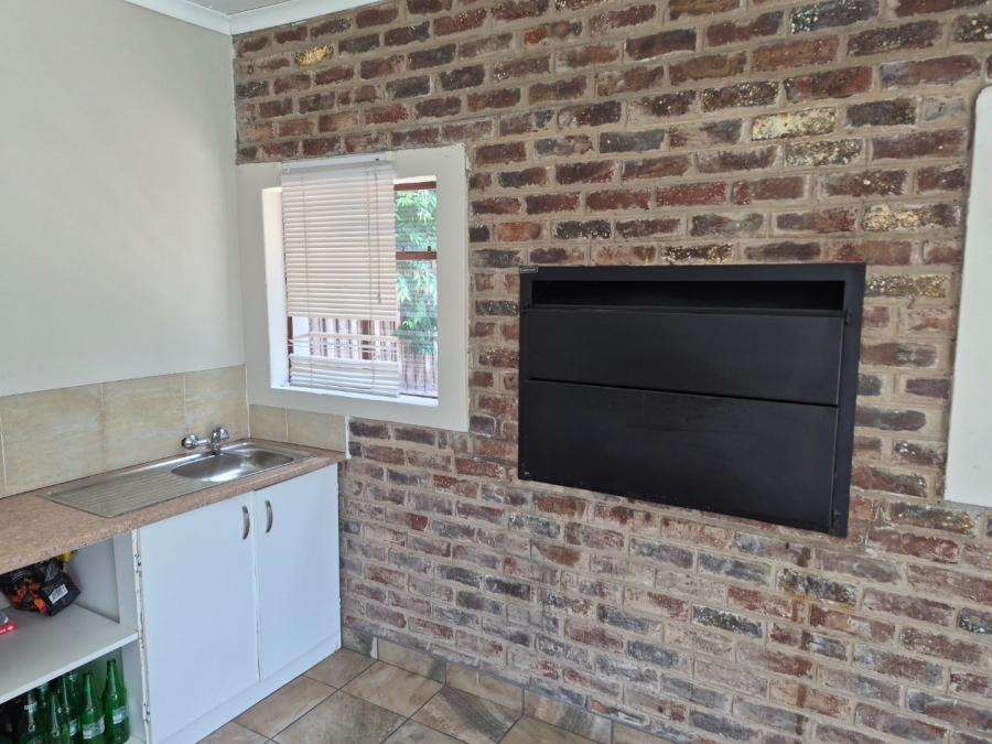 3 Bedroom Property for Sale in Aliwal North Eastern Cape